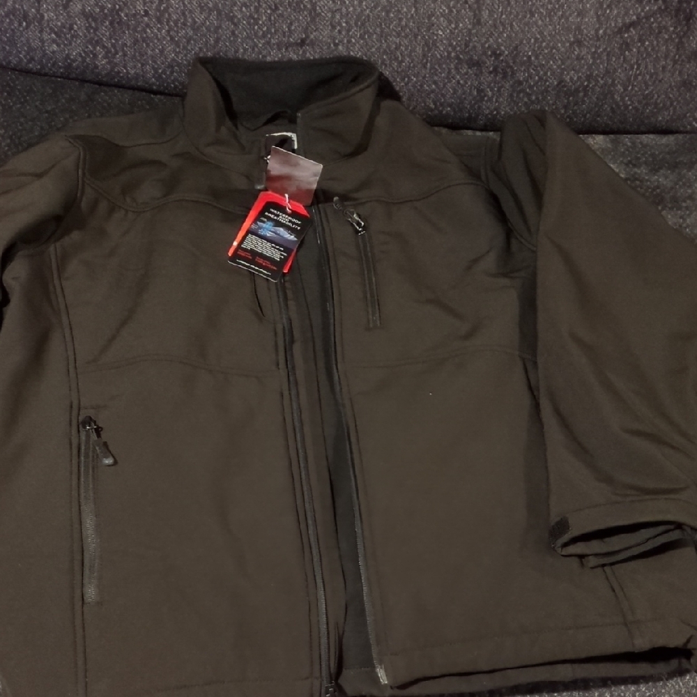 Men's Black Performance Softshell Jacket